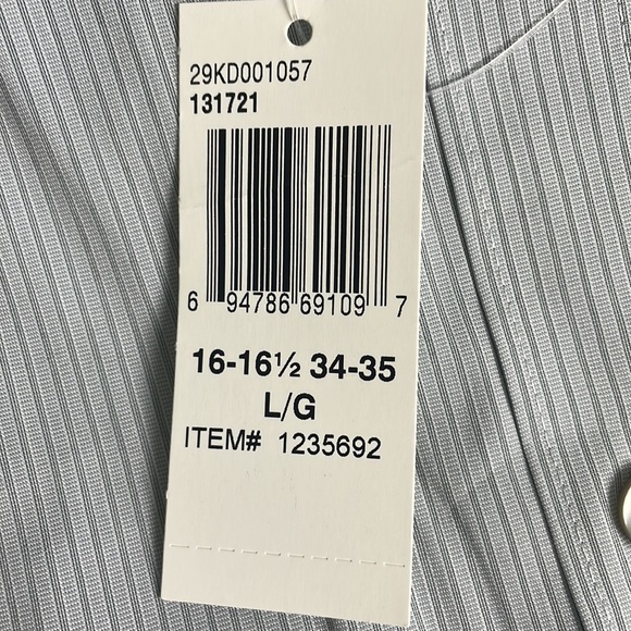 DKNY Men’s Button Down Long Sleeve Shirt -cuffed button sleeves- Large - Picture 7 of 7